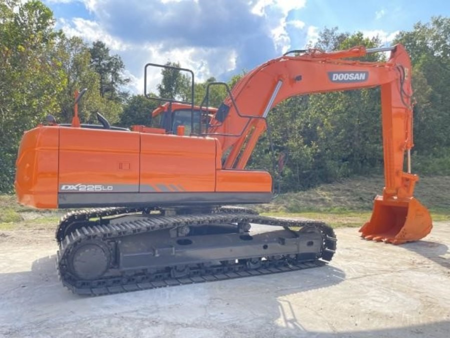 Coreia Excavadora usada Doosan à venda Máquinas usadas DX225LC Jindongyu