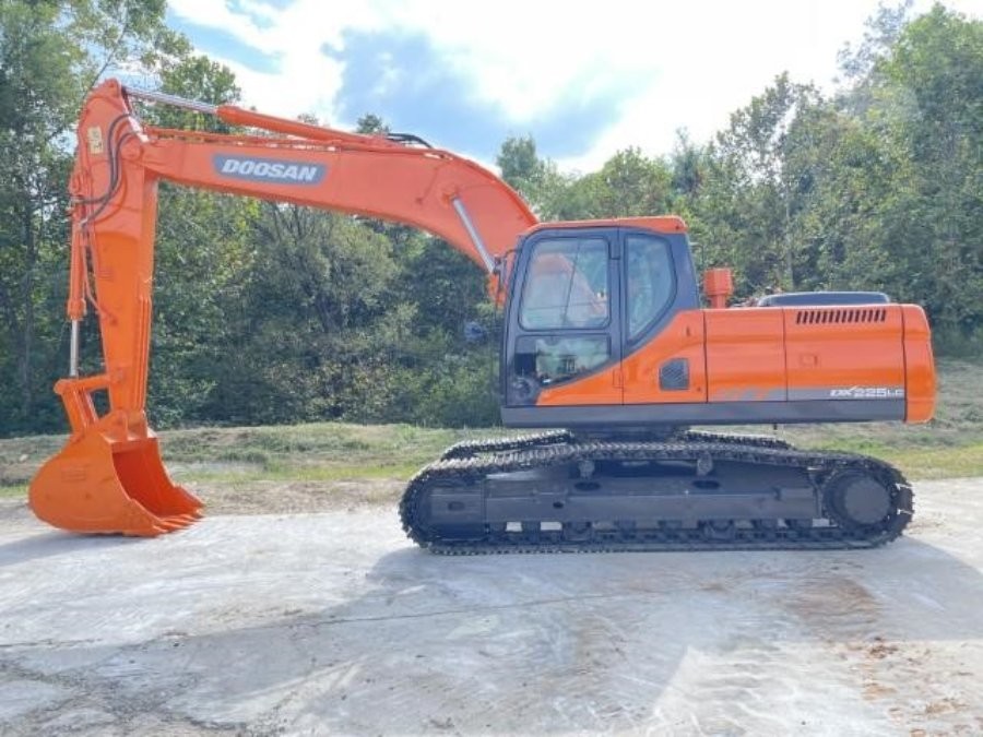 Coreia Excavadora usada Doosan à venda Máquinas usadas DX225LC Jindongyu