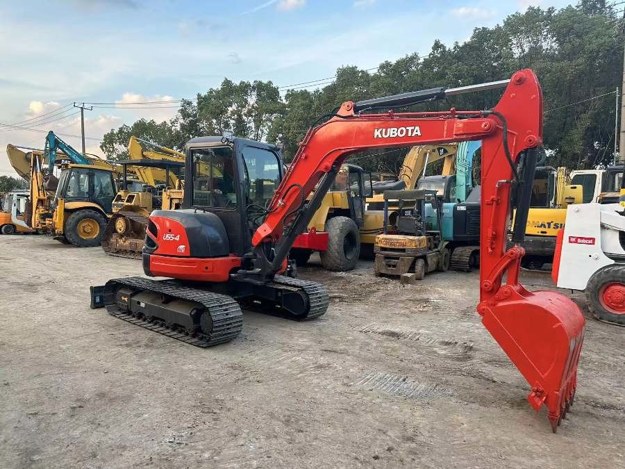Japão Excavadora Kubota Usada para venda Máquinas usadas U55-4 Jindongyu