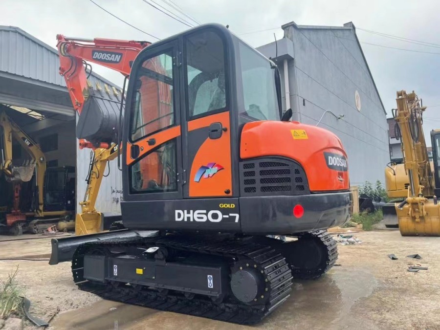 Coreia Excavadora Usada Doosan para venda Máquinas DH60-7 Jindongyu de segunda mão